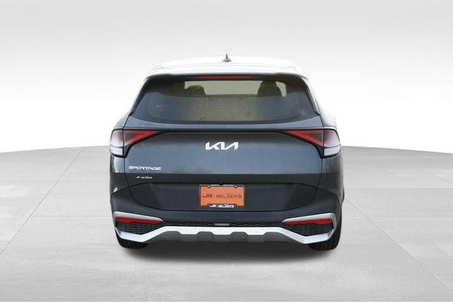 Photo of 2024 Gravity Gray Kia Sportage
