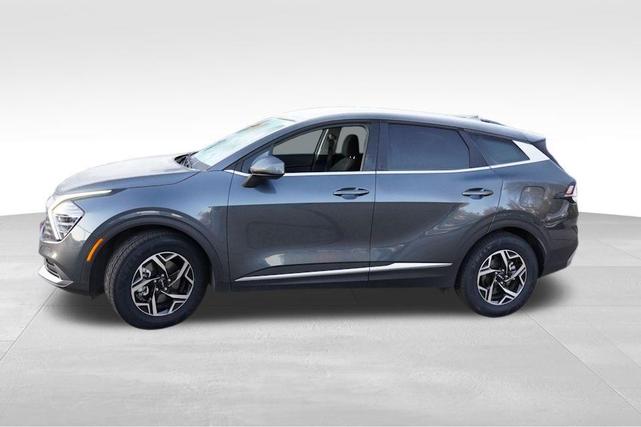 Photo of 2024 Gravity Gray Kia Sportage