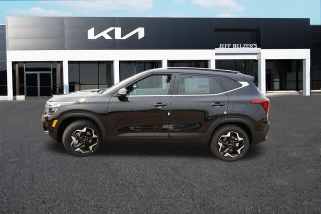 Photo of 2025 Fusion Orange Kia Seltos
