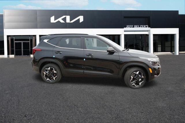 Photo of 2025 Fusion Orange Kia Seltos