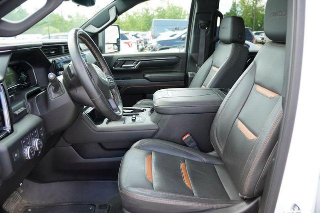 Photo of 2024 Summit White GMC Sierra 3500