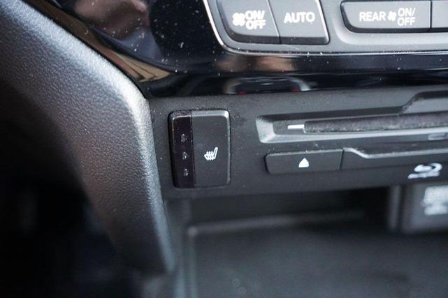 Photo of 2021 Platinum White Pearl Honda Pilot