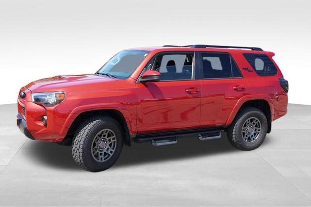 Photo of 2019 Barcelona Red Metallic Toyota 4Runner