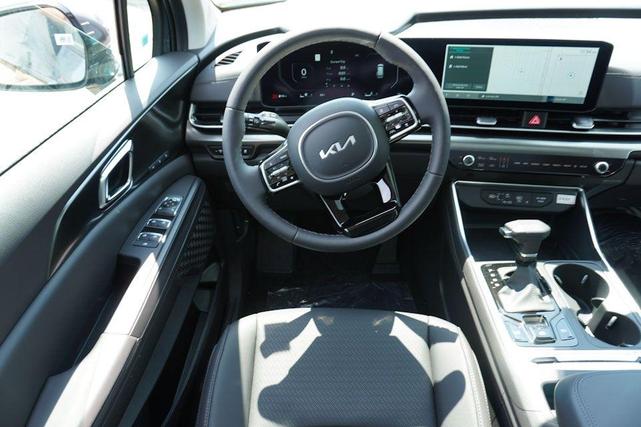 Photo of 2026 Astra Blue Kia Carnival