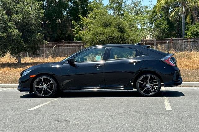 Photo of 2021 Crystal Black Pearl Honda Civic