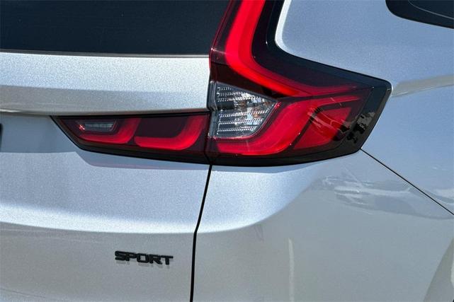 Photo of 2026 Solar Silver Metallic Honda CR-V Hybrid