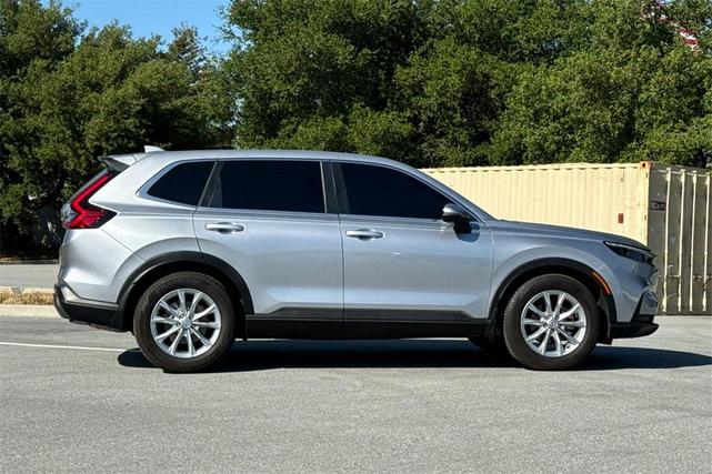 Photo of 2024 Lunar Silver Metallic Honda CR-V