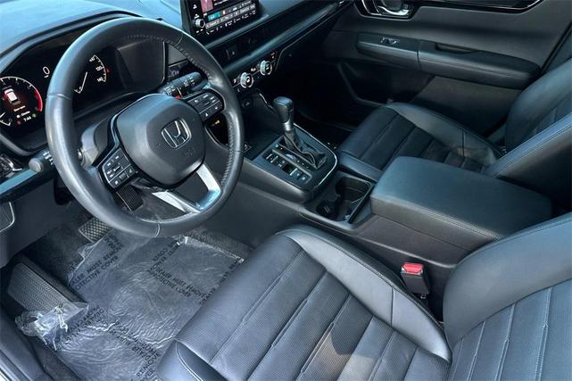 Photo of 2024 Lunar Silver Metallic Honda CR-V