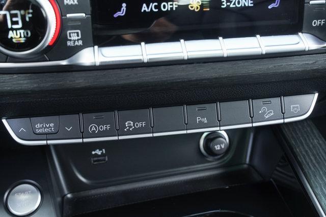 Photo of 2022 Manhattan Gray Metallic Audi A4 allroad