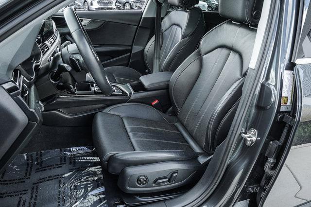 Photo of 2022 Manhattan Gray Metallic Audi A4 allroad