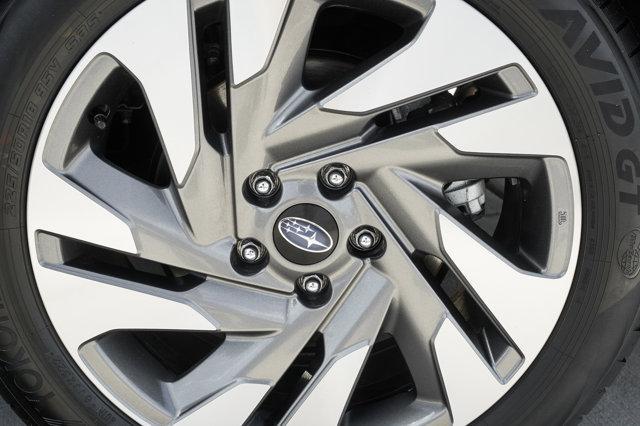 Photo of 2024 Crystal White Pearl Subaru Legacy