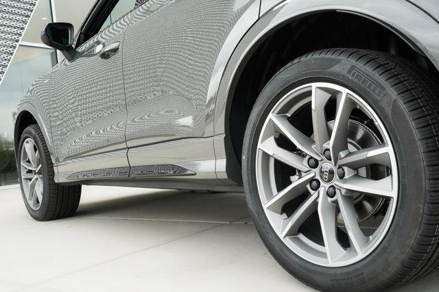 Photo of 2025 Chronos Audi Q3