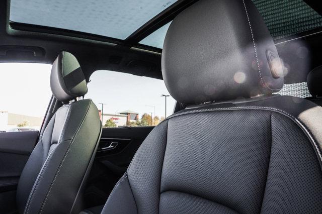Photo of 2025 Samurai Gray Metallic Audi Q7