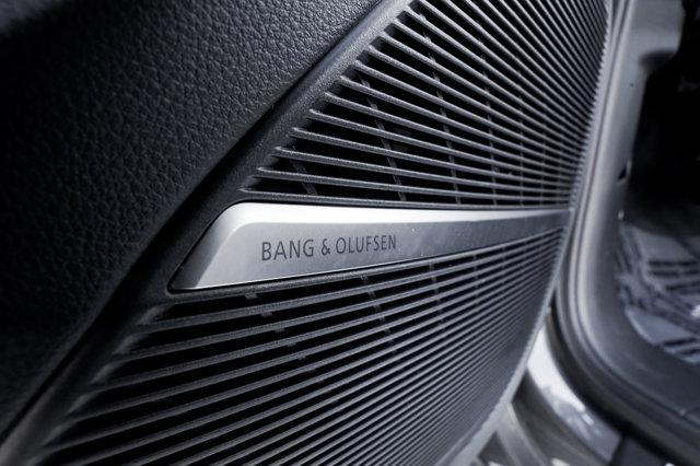 Photo of 2025 Samurai Gray Metallic Audi Q7