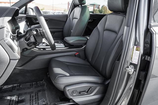 Photo of 2025 Samurai Gray Metallic Audi Q7
