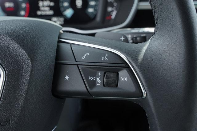 Photo of 2025 Mythos Black Metallic Audi Q3