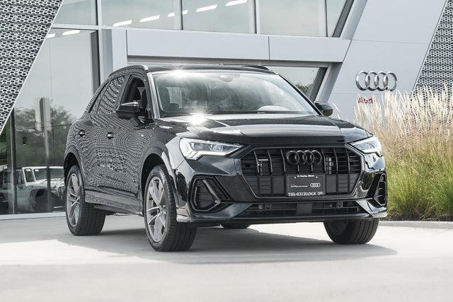 Photo of 2025 Mythos Black Metallic Audi Q3