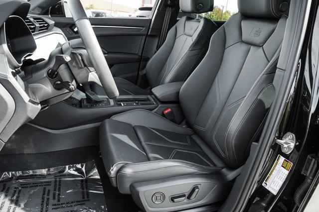 Photo of 2025 Mythos Black Metallic Audi Q3