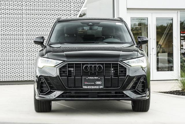 Photo of 2025 Mythos Black Metallic Audi Q3