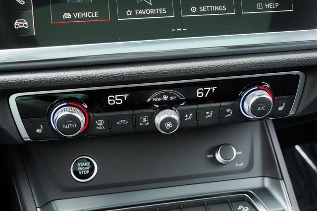 Photo of 2025 Navarra Audi Q3