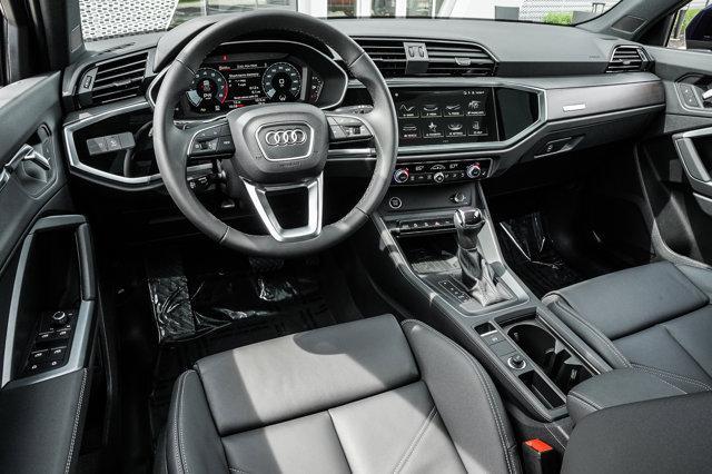 Photo of 2025 Navarra Audi Q3