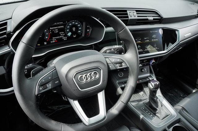 Photo of 2025 Navarra Audi Q3