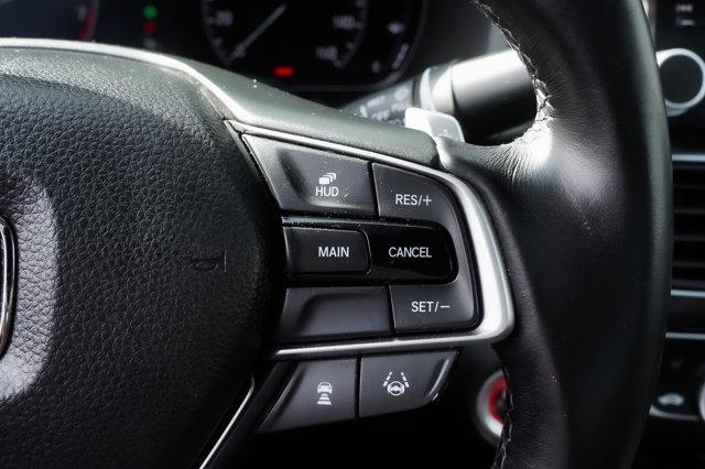 Photo of 2018 Platinum White Pearl Honda Accord