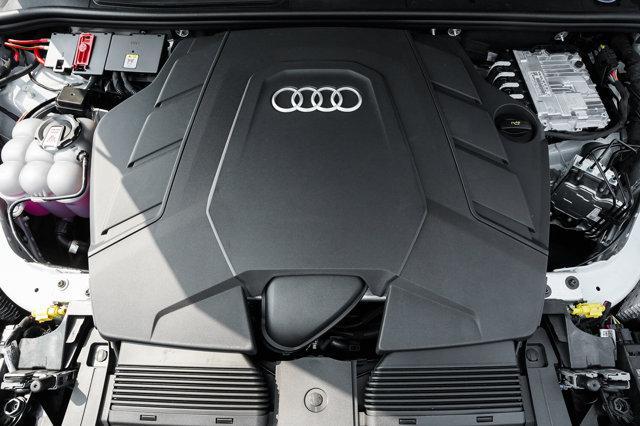Photo of 2025 Glacier Audi Q7