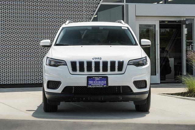Photo of 2020 Bright White Clearcoat Jeep Cherokee