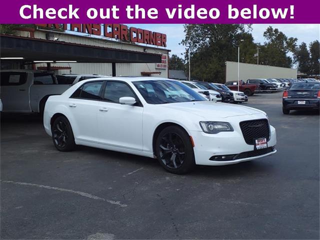 2022 Chrysler 300
