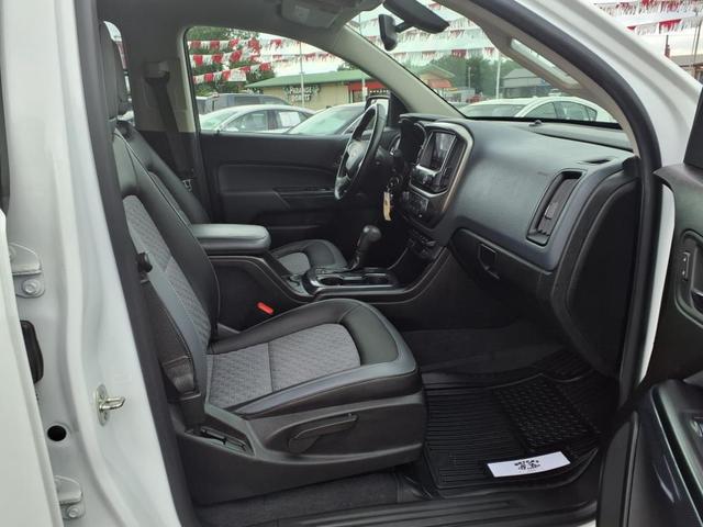 Photo of 2021 Summit White Chevrolet Colorado