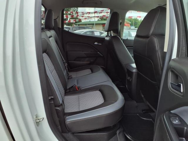 Photo of 2021 Summit White Chevrolet Colorado