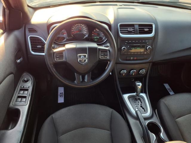 Photo of 2014 True Blue Pearlcoat Dodge Avenger
