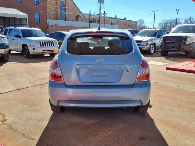 Photo of 2009 Ice Blue Metallic Hyundai Accent