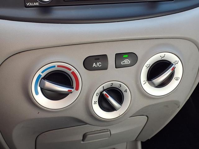 Photo of 2009 Ice Blue Metallic Hyundai Accent