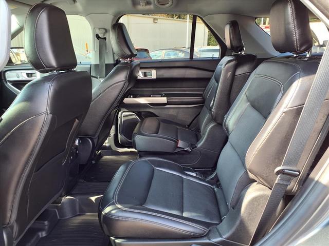 Photo of 2021 Gray Ford Explorer