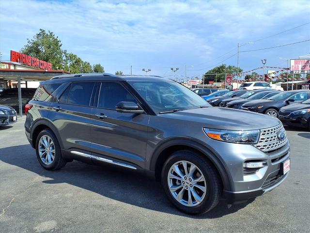Photo of 2021 Gray Ford Explorer