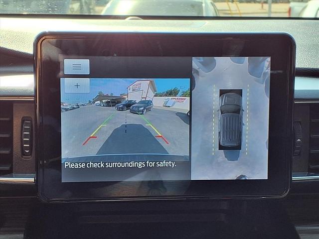 Photo of 2021 Gray Ford Explorer