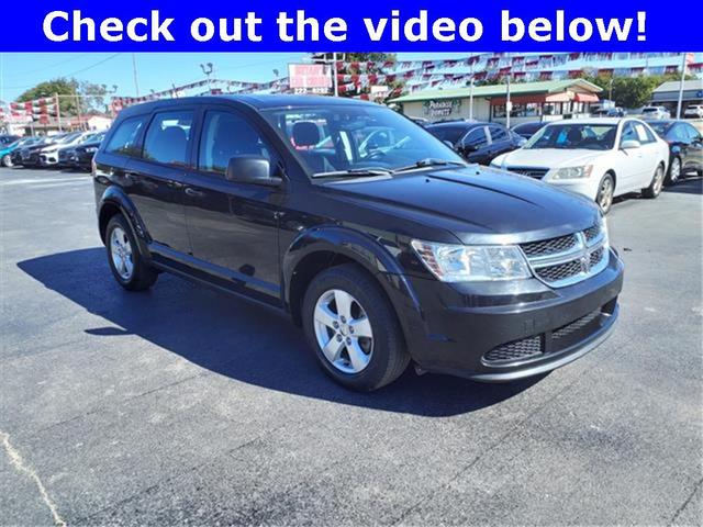 Photo of 2013 Brilliant Black Crystal Pearlcoat Dodge Journey