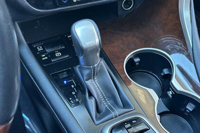 Photo of 2019 Eminent White Pearl Lexus RX 450h