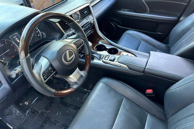 Photo of 2018 Eminent White Pearl Lexus RX 350