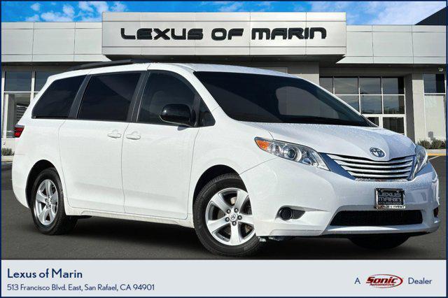 2015 Toyota Sienna