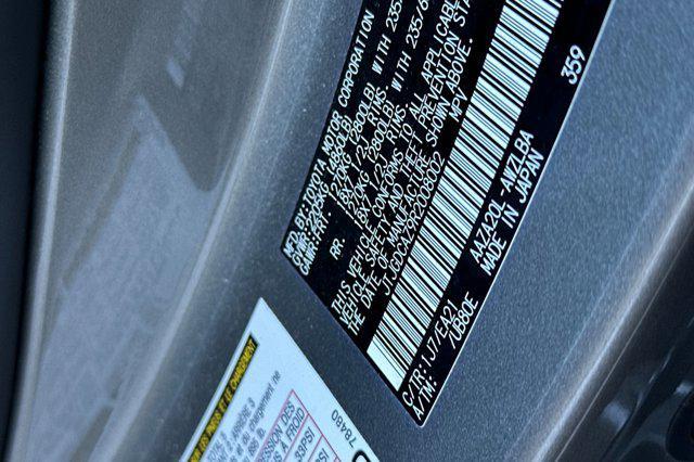 Photo of 2024 Atomic Silver Lexus NX 250