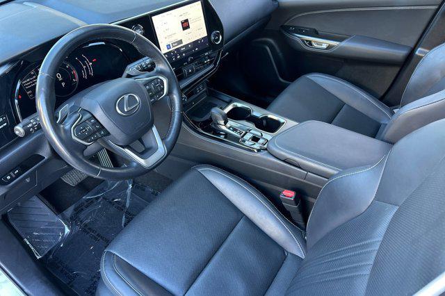 Photo of 2024 Atomic Silver Lexus NX 250