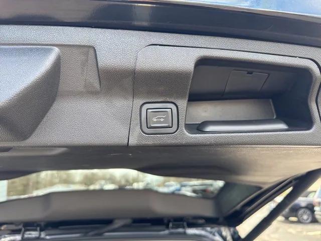 Photo of 2023 Ebony Twilight Metallic GMC Acadia