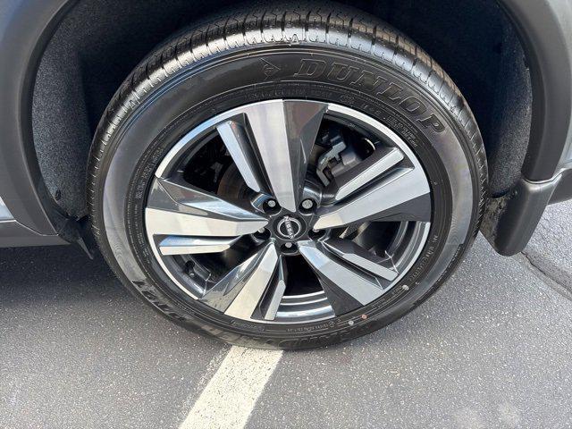 Photo of 2025 Boulder Gray Pearl Nissan Rogue