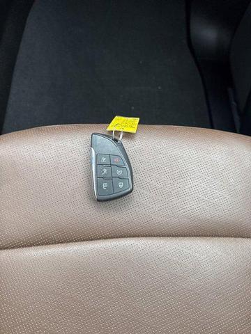 Photo of 2023 Iridescent Pearl Tricoat Chevrolet Suburban