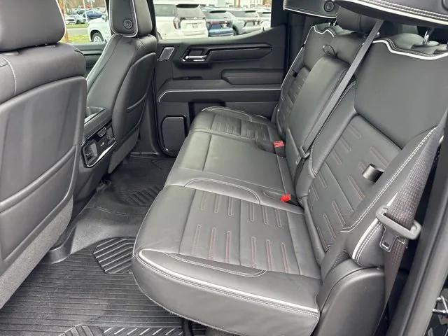 Photo of 2023 Onyx Black GMC Sierra 1500