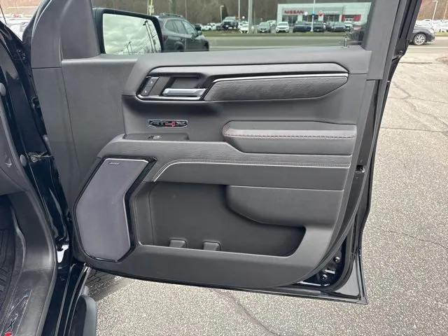 Photo of 2023 Onyx Black GMC Sierra 1500