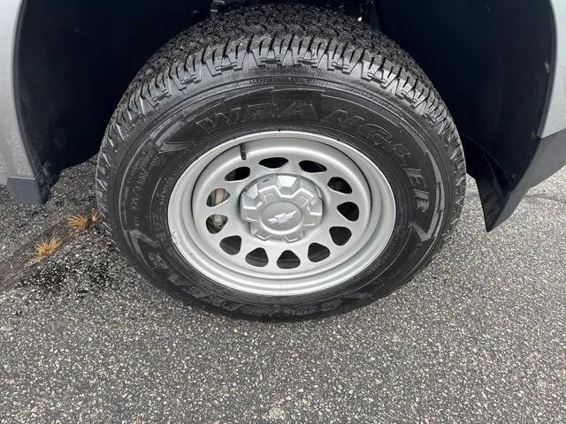 Photo of 2023 Sterling Gray Metallic Chevrolet Colorado